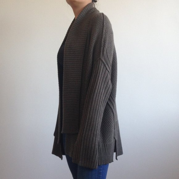 NWOT Retrod - Chunky Green Knit Cardigan - Picture 7 of 15